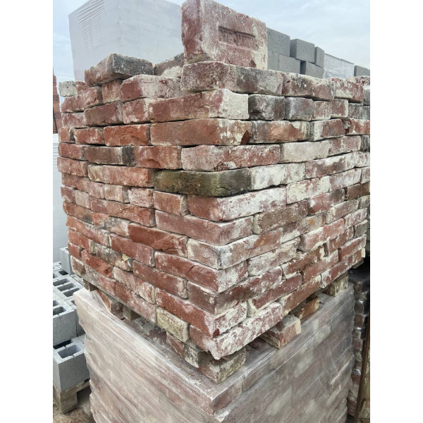 Австрійська стара автентична цегла