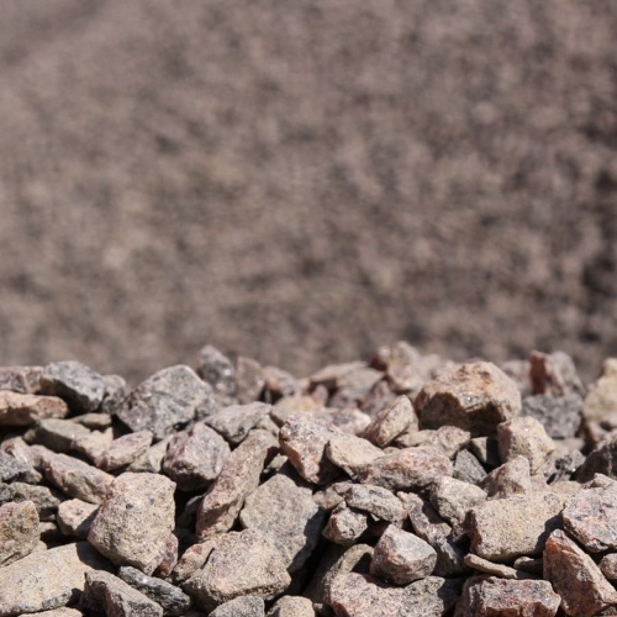 Щебінь гранітний 0-5 насипом