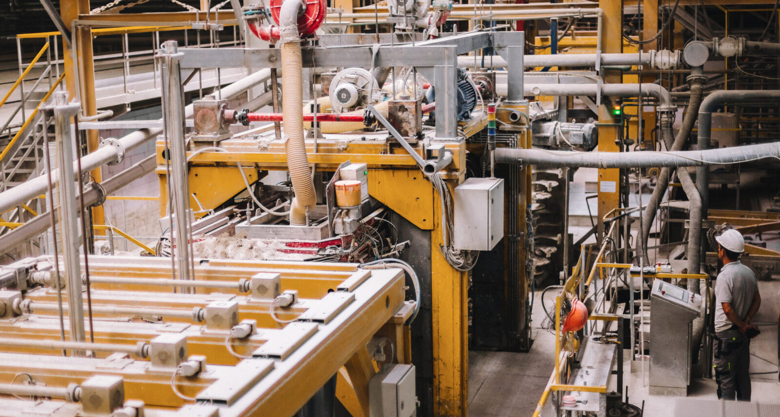 Завод Стоунлайт